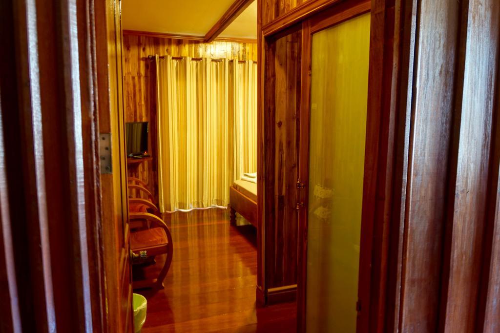 Rimvang Guesthouse Luang Prabang Esterno foto